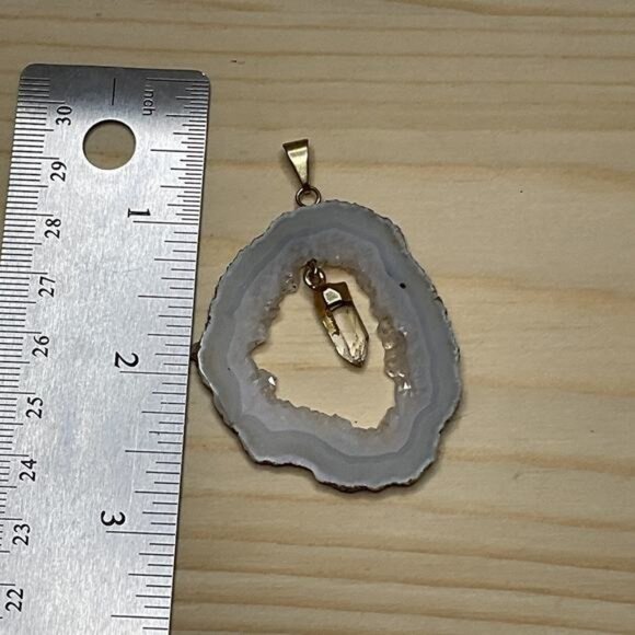 Natural Agate Slice Pendant With Crystal Accent & Gold-Tone Bail - Picture 3 of 3